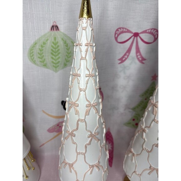 Viral Cupcakes & Cashmere Pink Bow Trees, Set of 2 - Picture 6 of 7